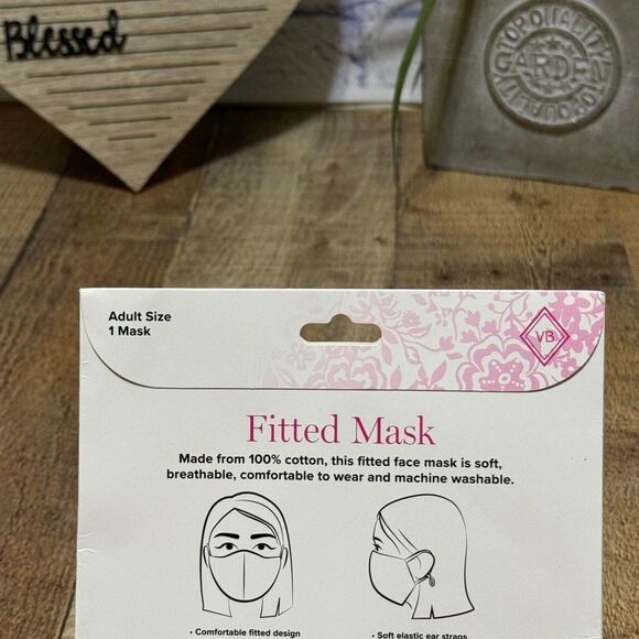 Vera Bradley Fitted Face Mask Adjusters Print Cotton Soft Breathable
New - Picture 2 of 3